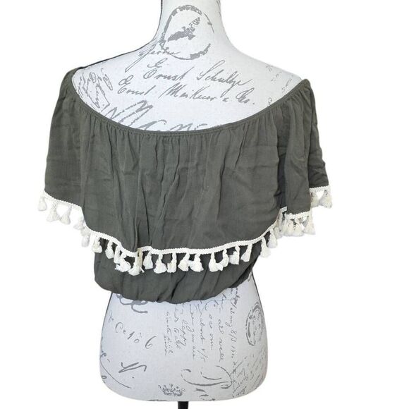 Lavender Field Women's Size Large Olive Green White Fringe Off Shoulder Crop Top - Picture 2 of 6